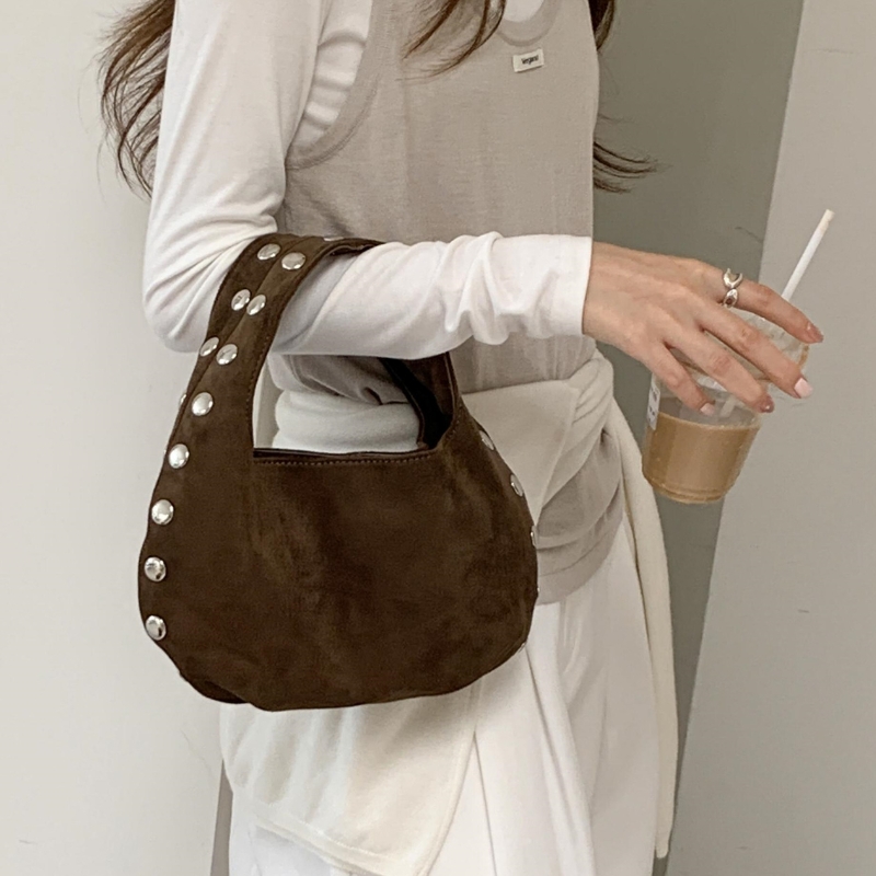 Tas Kerja dan Tas untuk Beperg - Leatherwork Designs ulasan dan harga